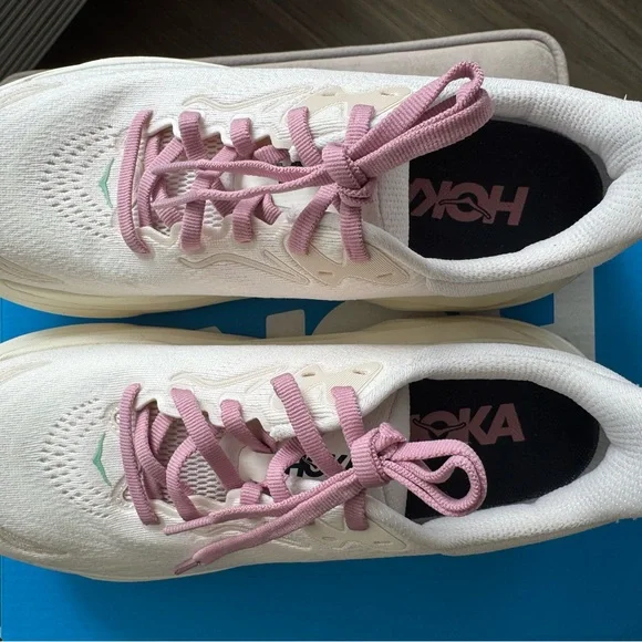 🏃🏻‍♀️💨 NIB Hoka W Arahi 8 Size 7B - Picture 7 of 8